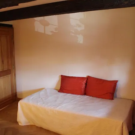 Chambres D'Hotes La Tete Dans Les Etoiles