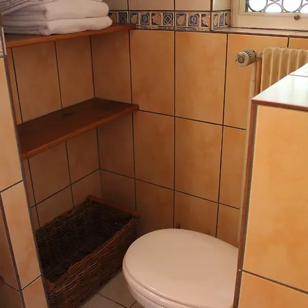 Chambres D'Hotes La Tete Dans Les Etoiles Weyersheim