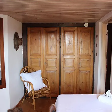 Chambres D'Hotes La Tete Dans Les Etoiles 3*