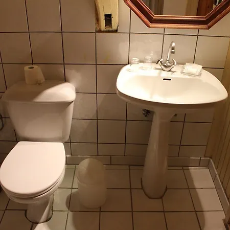 La Tete Dans Les Etoiles