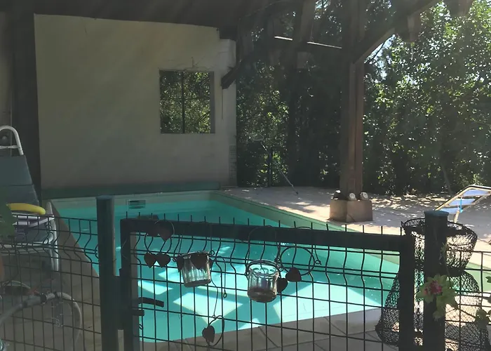 La Tete Dans Les Etoiles ベッド・アンド・ブレックファスト 3*