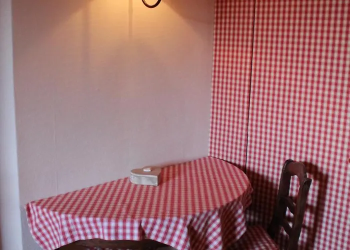 La Tete Dans Les Etoiles ベッド・アンド・ブレックファスト 3*