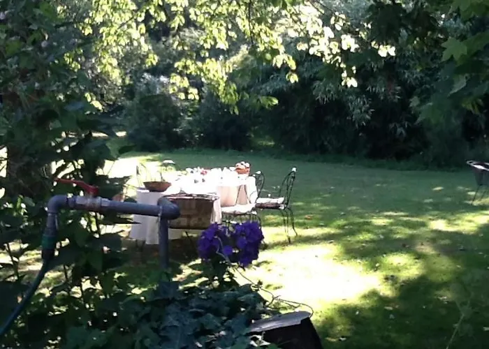 ベッド・アンド・ブレックファスト La Tete Dans Les Etoiles Weyersheim